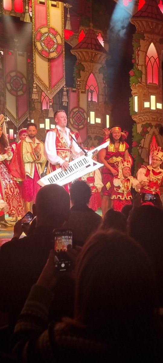 EmVar 💙 🧡 tweet media