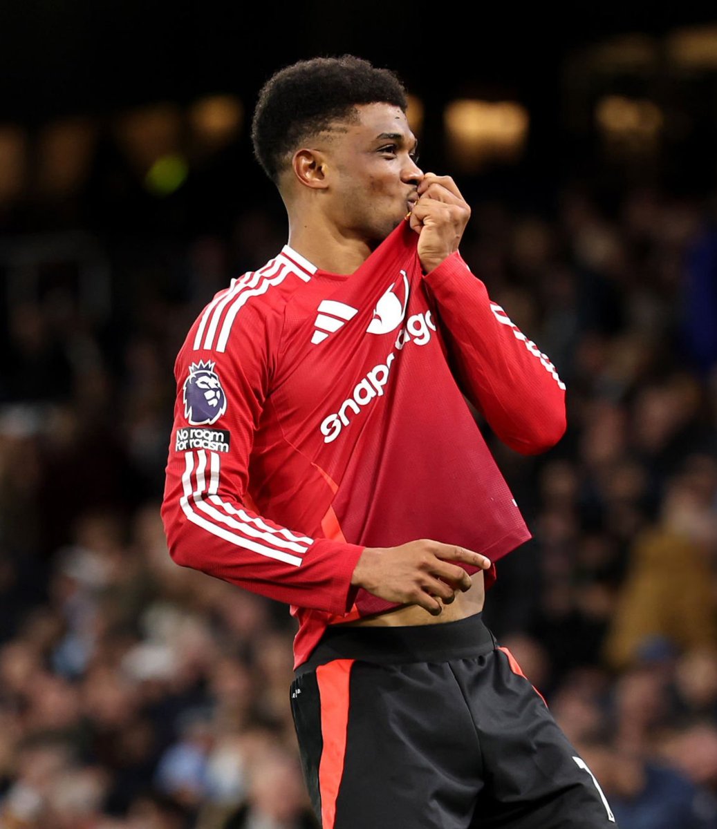 Wins the penalty ✅

Scores the winner ✅ 

Amad Diallo - What a player.  💫♥️