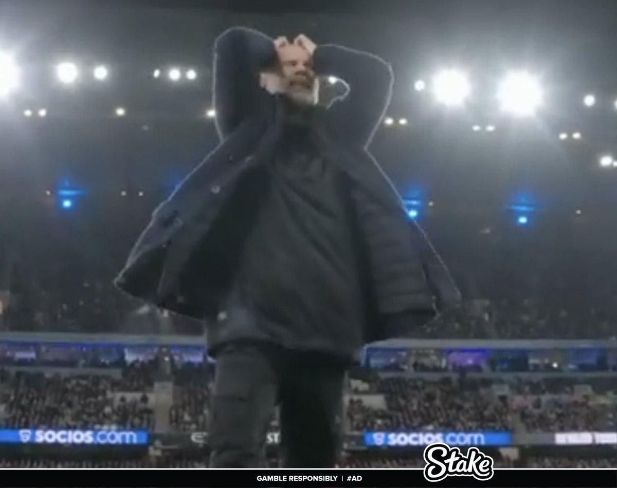 centredevils's tweet photo. 🚨🚨| #mufc fans chant "sacked in the morning" at Pep Guardiola 😂 https://t.co/NHeZ2y2GbW
