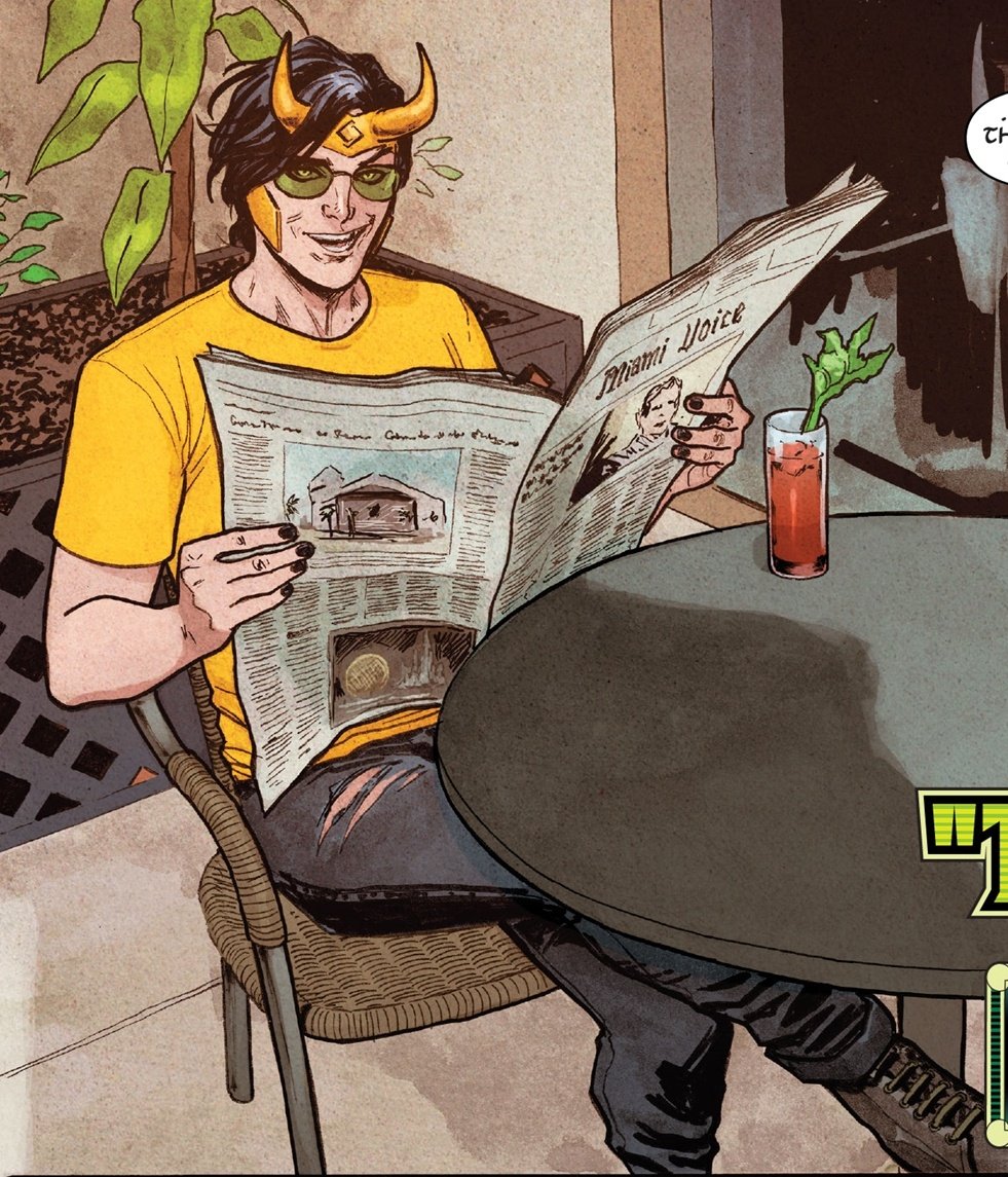 Loki's a fashion icon 🌚