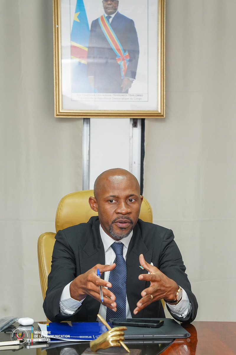 PatrickMuyaya's tweet photo. #RDC : « Dialoguer avec les terroristes du #M23 n’a jamais figuré à l’ordre du jour des discussions de #Luanda !!! »

En amenant ce préalable à la table des discussions, le #Rwanda a de nouveau revendiqué la paternité du #M23.

Quelles ont été les lignes rouges de la #RDC durant ces discussions ?

#BriefingSpecial à suivre avec @RDCongoMAE sur la @rtncofficielle1 !

#ToutPourLaPatrie !!!!

#BendeleEkweyaTe 🇨🇩🇨🇩🇨🇩 !!!!