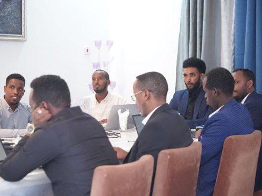 sntvnews1's tweet image. .@oagsomalia held a 2-day workshop with the esteemed Auditor General of FMS-OAG South-West State @OfSwss & his team, focused on legal & regulatory frameworks, fraud risks, documentation & forensic audits, fostering knowledge exchange & strengthened audit practices.