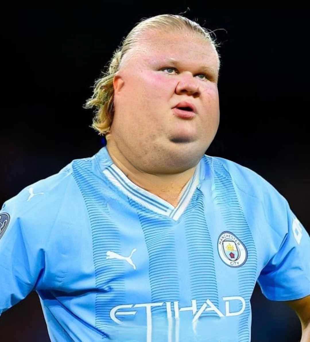 djkivas's tweet photo. Think Haaland’s eaten too much humble pie… 🥧 

#MUFC still ain’t anywhere near where we should be.. We’ll take the 3 points though..

#MUNMCI https://t.co/m2tcdLRLTh