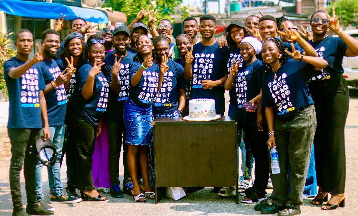 Digify_NG's tweet photo. WE DID IT!!! Yesterday was an unforgettable day as we celebrated the graduation of our amazing digital skills bootcamp Digify Pro Online Cohort 6.0 🇳🇬! Lagos, Abuja and Virtual. 

To our incredible graduates, we salute you! May your future be bright, may your path be clear, and https://t.co/kc2dnTxbxn