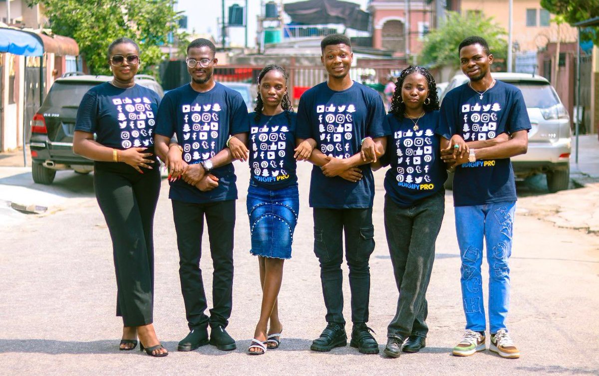 Digify_NG's tweet photo. WE DID IT!!! Yesterday was an unforgettable day as we celebrated the graduation of our amazing digital skills bootcamp Digify Pro Online Cohort 6.0 🇳🇬! Lagos, Abuja and Virtual. 

To our incredible graduates, we salute you! May your future be bright, may your path be clear, and https://t.co/kc2dnTxbxn