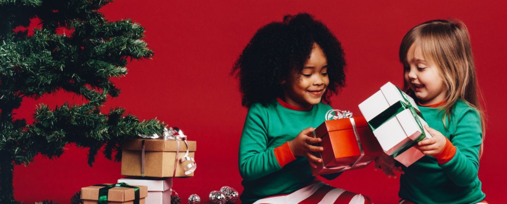 DanielsColletta's tweet photo. Grant a Holiday Wish! 
Purchase a gift for a child impacted by foster care on their behalf, and you'll experience the joy of giving in a whole new way.

Visit https://t.co/wIhuCWf30f https://t.co/qlbxK6ggFu