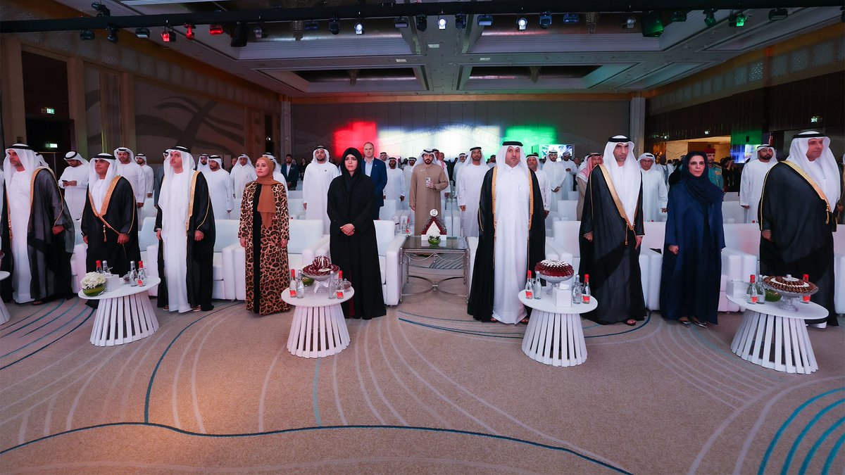 hhshklatifa's tweet photo. شهدت حفل الاستقبال الذي أقامته القنصلية العامة لدولة قطر في دبي بمناسبة ذكرى اليوم الوطني لدولة قطر الشقيقة.. الإمارات وقطر تجمعهما علاقات أخوية راسخة وعميقة، ونتمنى لدولة قطر المزيد من التقدم والازدهار. https://t.co/R5mwVAm9de