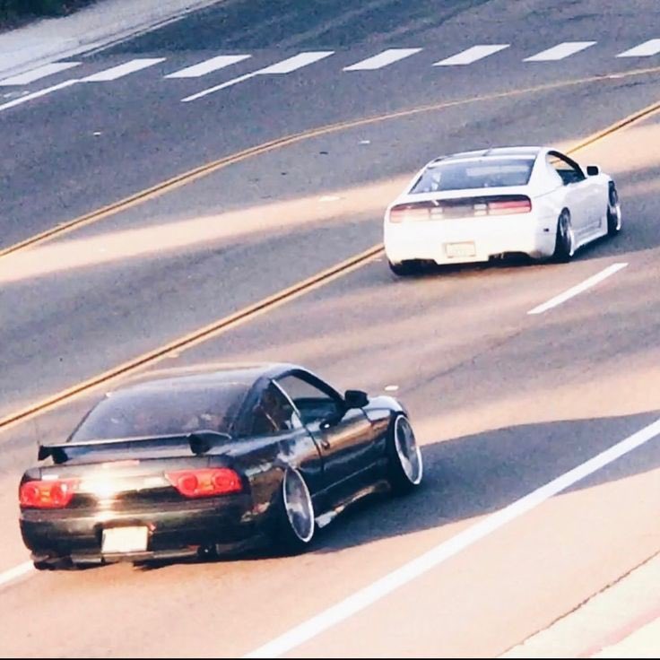 world on whells (@runcarspic) on Twitter photo 