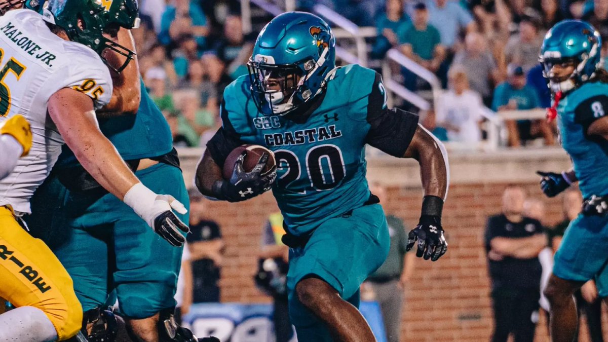 Coastal Carolina running back Christian Washington has entered the transfer portal, <a href="/On3sports/">On3</a> has learned. 

Rushed for 537 yards and 5 touchdowns in 2024. Former New Mexico transfer. 

on3.com/transfer-porta…