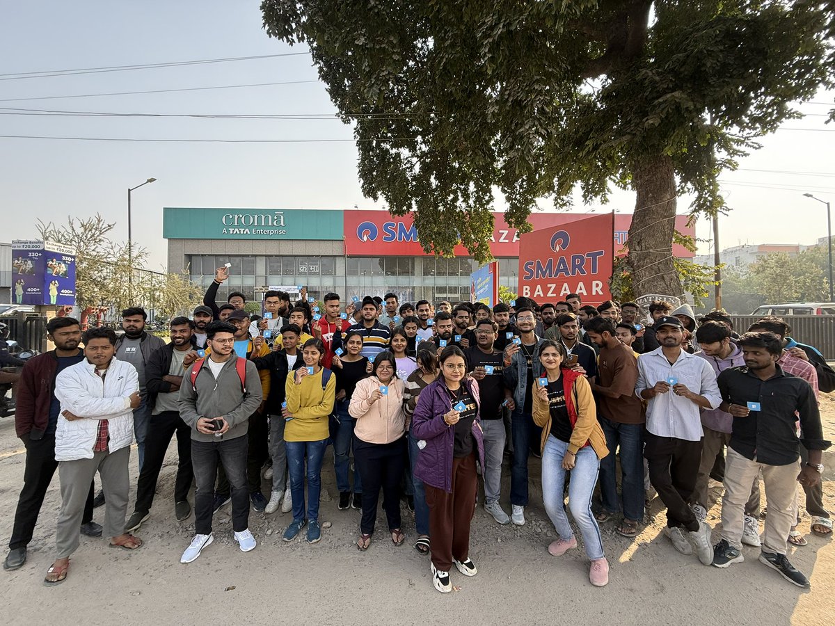 faridsidd02's tweet photo. Had an unforgettable experience of organising the Lucknow’s Proto Map-a-thon! Massive thanks to @dp_proto, @w3lucknow &amp; @rajdotcc for making it all happen. More events like this, please🙏💯 https://t.co/EuKxJbNLhp