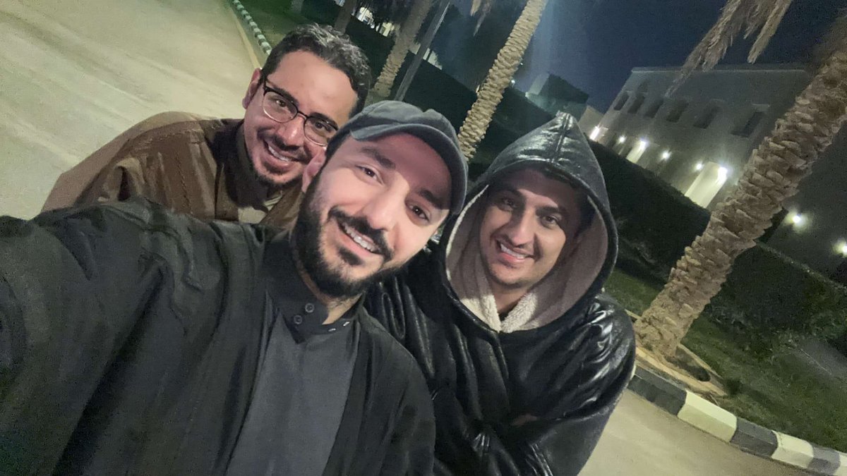 متخيلين وش بنسمّعكم

<a href="/SahamTunes/">S a H a M</a> 
<a href="/Alsudairy_F/">فيصل السديري</a> 
🤍❄️