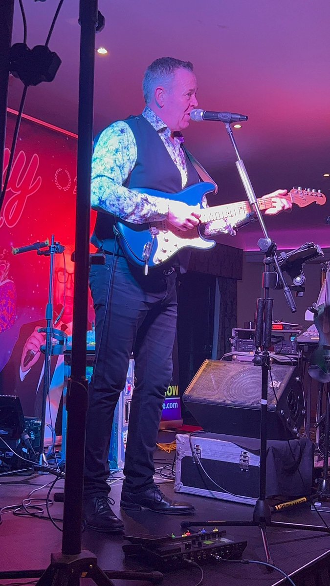 sarahgrant155's tweet photo. Gary Wilsons Getaway 2022 πΆπ #GaryWilson #CurtisMagee #StephenSmyth #AdrianRyan #MickFlavin #GaryWilsonsGetaway #whitehorsehotel #Derry https://t.co/Y5dnTyxfbJ