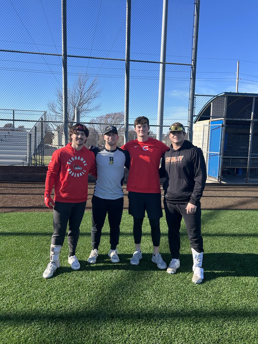 GEHS Baseball (@baseballgehs) on Twitter photo Former Blazers putting in work today at GEHS! Former Blazers putting in work today at GEHS!