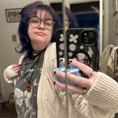 lysuckz's tweet photo. #NewProfilePic https://t.co/IdI1acSGTK