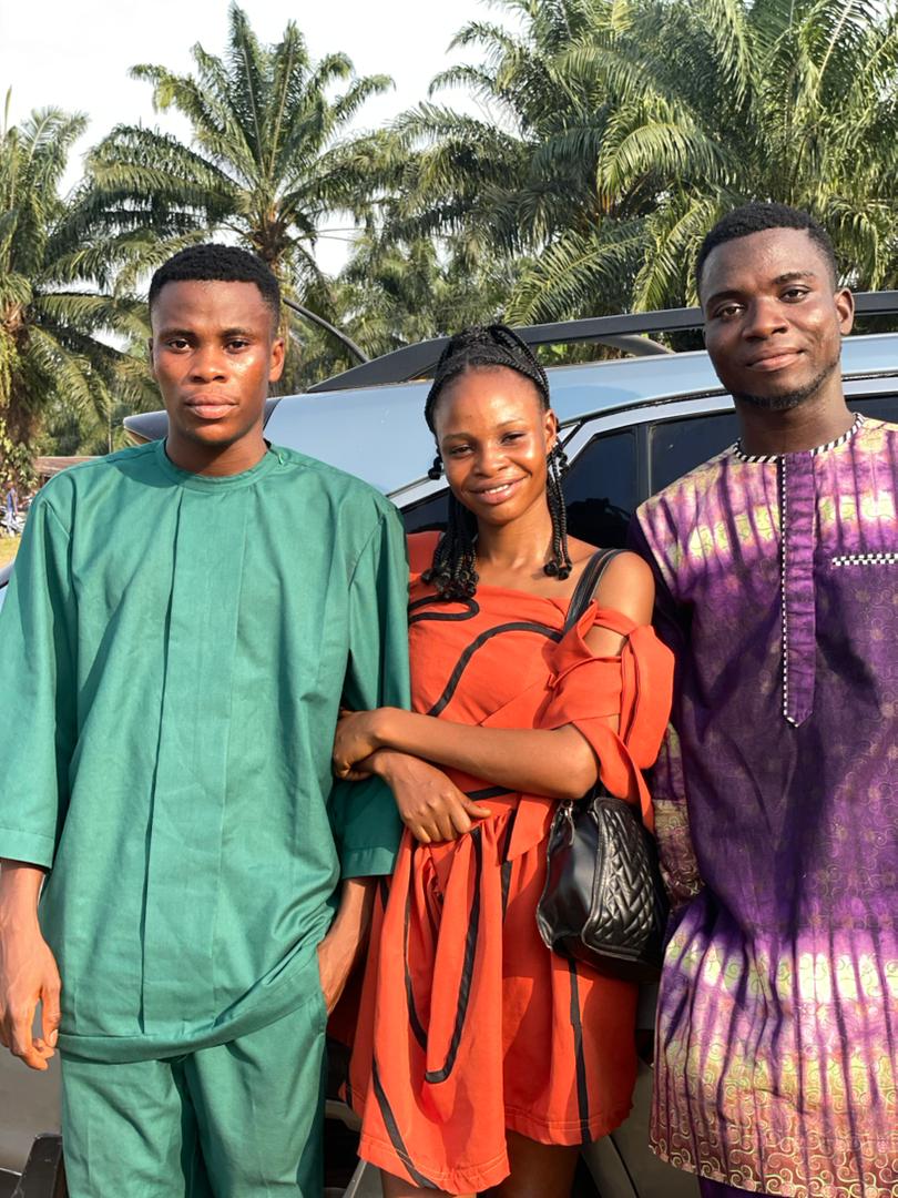 Happy Sunday fam ✌️✌️