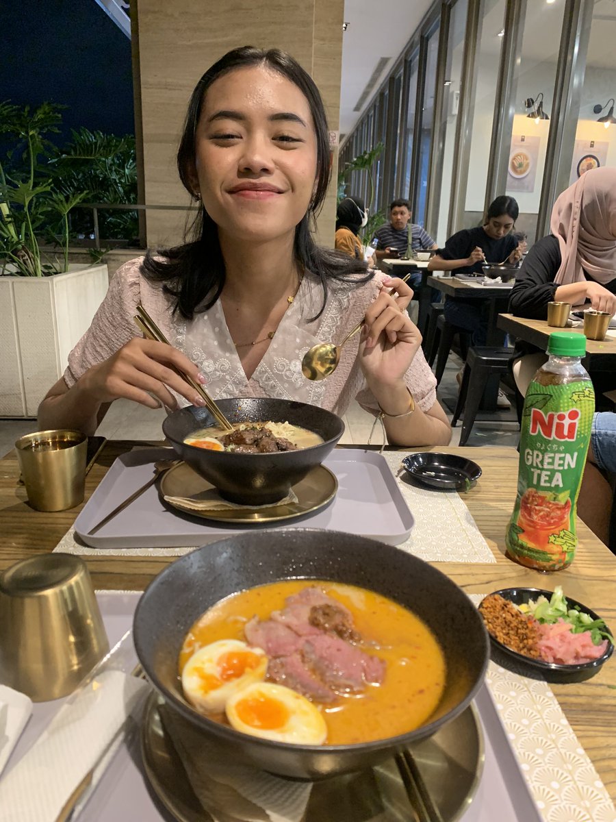dimasper99's tweet photo. Merasakan duit hasil kerja sendiri nikmat betull rasanya 😁 https://t.co/Q576h3IaHM