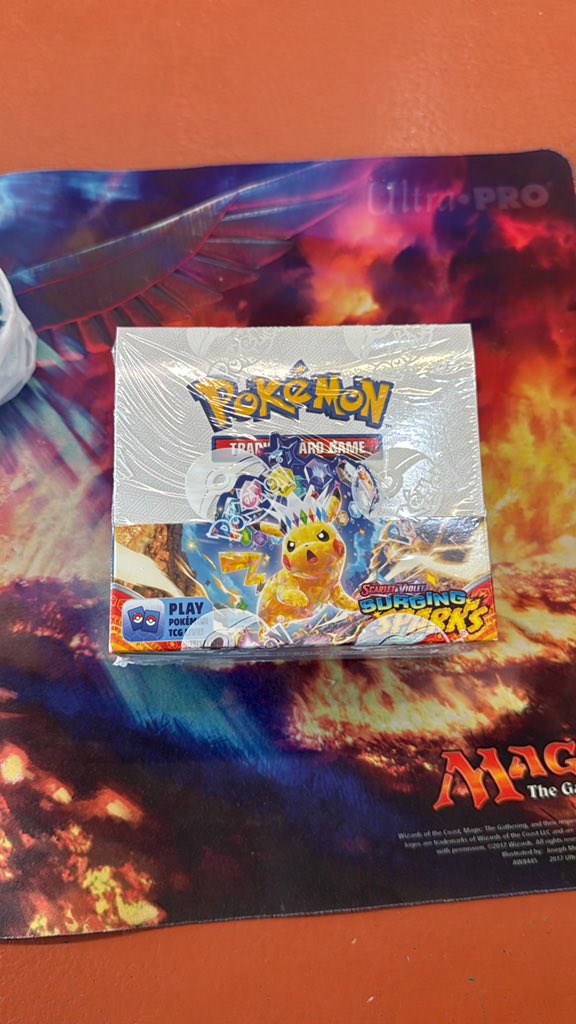 ExpertRecovery0's tweet image. Found a box of #SurgingSparks for msrp!!!