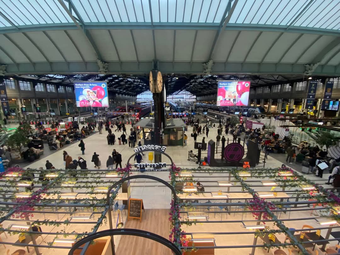 35 minutes pour aller à Paris-Gare de Lyon, enfin une réalité avec la ligne S, continuons pour gagner 30 créneaux par jour. Merci aux associations d’usagers et aux élus-es.