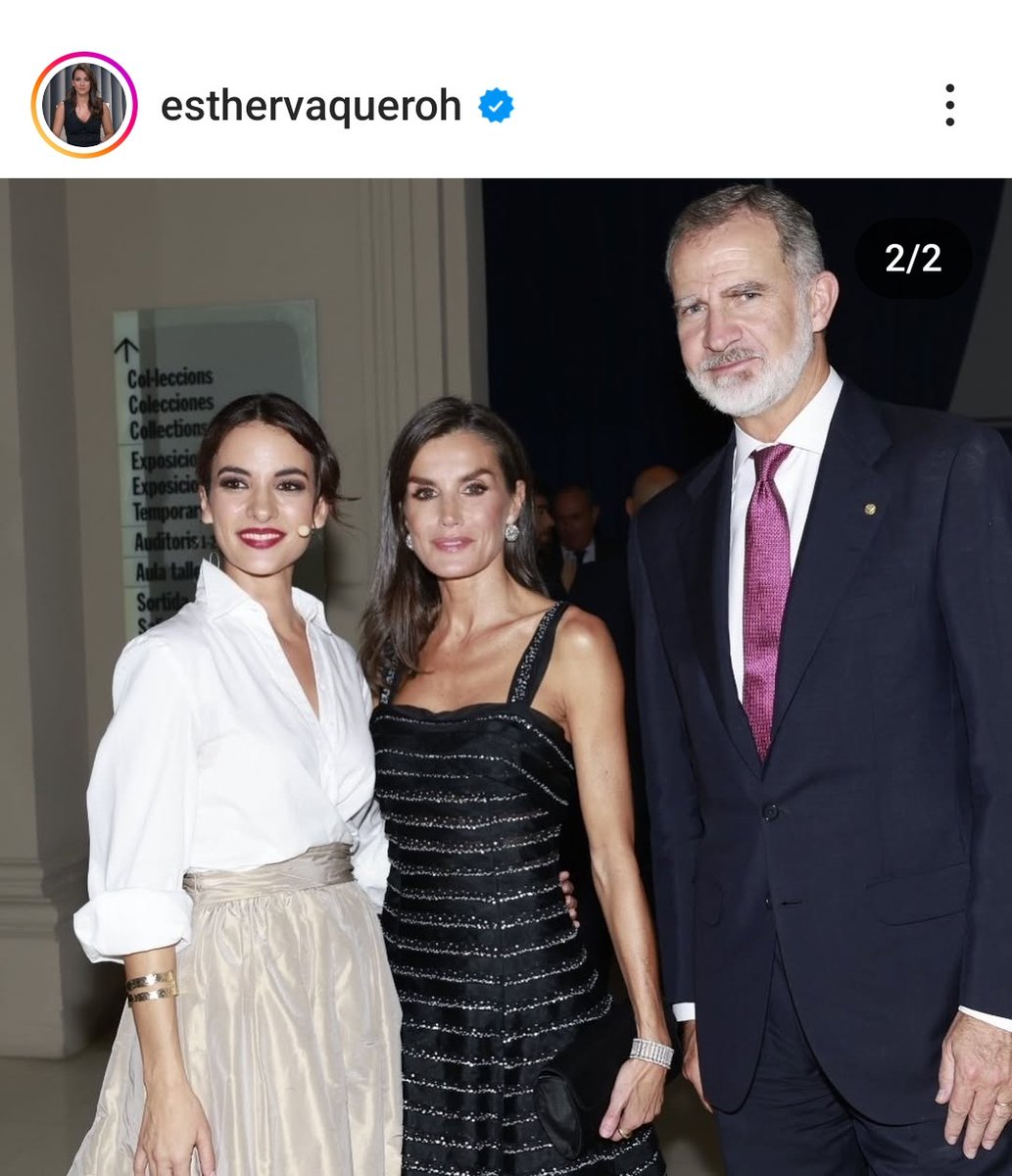 Ana Amigo (@anaamigo_) on Twitter photo Poco se ha hablado de esta coincidencia de estilos... <a href="/EstherVaqueroH/">Esther Vaquero</a> espectacular y #ReinaLetizia se lo ha reconocido inspirando su último estilismo en Italia en ella... Sin duda dos iconos de estilo... #moda #modaespañola <a href="/hola/">Revista ¡HOLA!</a> <a href="/Lecturas/">Lecturas</a> <a href="/diezminutos_es/">Diez Minutos</a> Poco se ha hablado de esta coincidencia de estilos... <a href="/EstherVaqueroH/">Esther Vaquero</a> espectacular y #ReinaLetizia se lo ha reconocido inspirando su último estilismo en Italia en ella... Sin duda dos iconos de estilo... #moda #modaespañola <a href="/hola/">Revista ¡HOLA!</a> <a href="/Lecturas/">Lecturas</a> <a href="/diezminutos_es/">Diez Minutos</a>