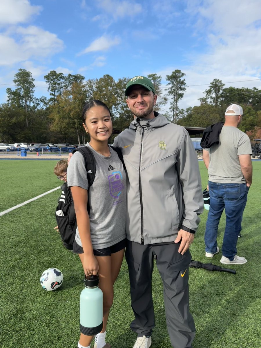 kyliebui08's tweet photo. I had such a good time at @CollegeSoccerID camp yesterday! Special thanks to @CoachGusMota for hosting and organizing such a fun and competitive camp! Thanks to all the coaches that came out to watch! @TXStateSoccer @BaylorFutbol @UIWWomensSoccer @TWU_Soccer https://t.co/kxkVeqwAXf