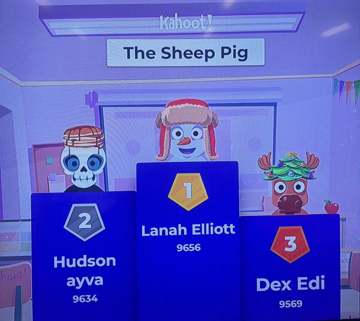 EastfieldPSHull's tweet photo. A lot of different facial expressions from 3MP in last weeks reading lesson!! We put our retrieval skills to the test and had a very loud, very fun game of Kahoot! ππ€ͺ Well done everyone ππ½ #eps3MP https://t.co/DRDbziRKQu