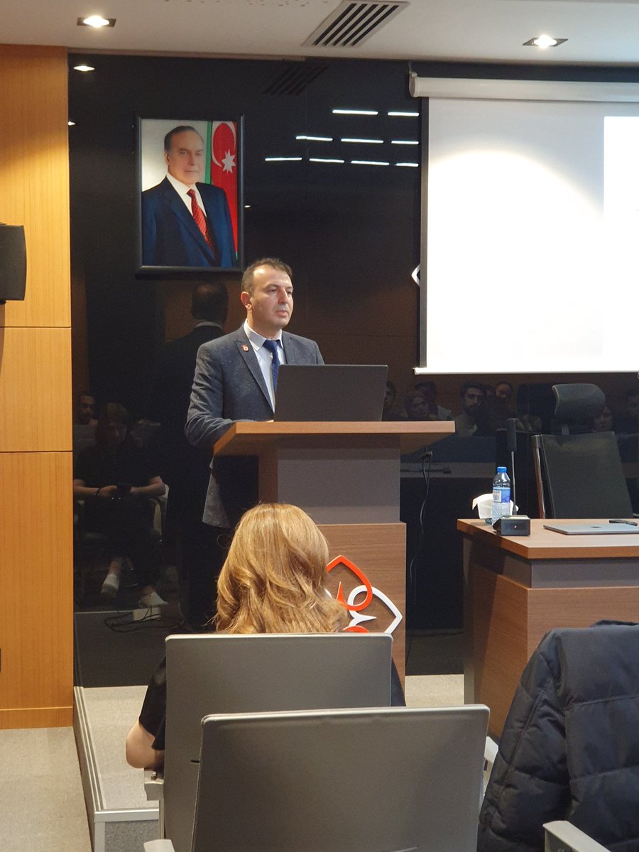ErcanKARABEY3's tweet photo. 13. Azerbaycan Ulusal Kardiyoloji Festivali kapsamında Azerbaycan'da çalışan meslektaşlarımıza "Kateter Laboratuvarında Standartlar Kursu" gerçekleştirdik. #Türkiye #Azerbaycan @azerbaycankardioloji @TKDResmi @drfaridaliyev @drurahimov @drulvimirzayev @IlgarTahiroglu https://t.co/P8z2X816Ut