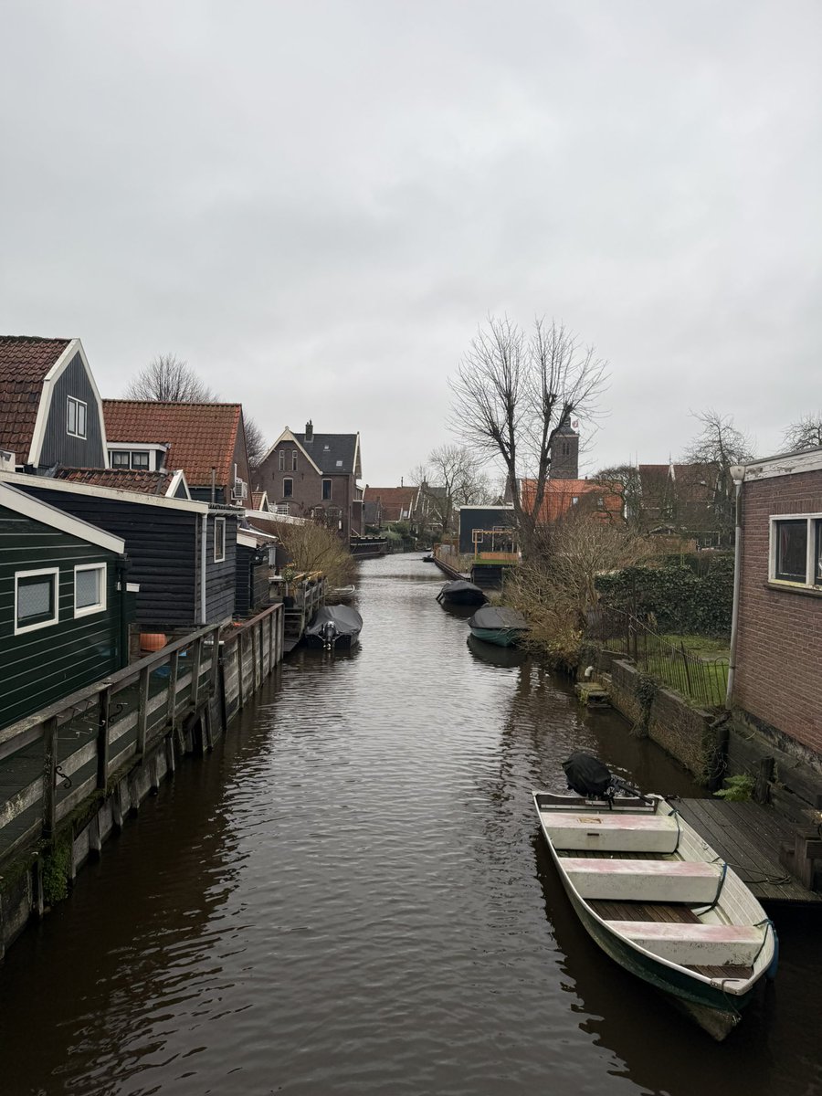 KataKata86's tweet image. #WeekendDump. A mix of Village Christmas Markets and City Life … ‘Tis the Season to Be Merry .. lots of carbs and lots of walking.