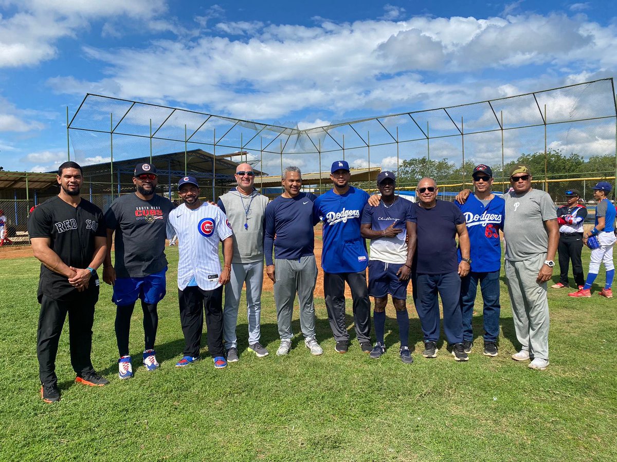 MannyActa14's tweet photo. Gracias! Moca y Santiago, por el amor y respeto mostrado durante el fin de semana en las clínicas de baseball de @mlbpaa. La hospitalidad de la gente del Cibao fue excelente. #Santiagoessantiago ❤️ https://t.co/gzEB1W3jN9