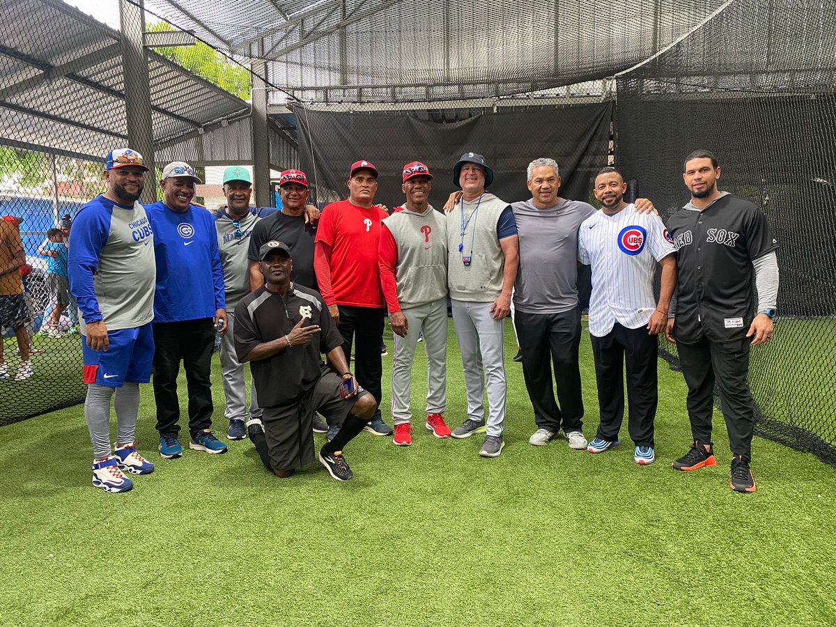 MannyActa14's tweet photo. Gracias! Moca y Santiago, por el amor y respeto mostrado durante el fin de semana en las clínicas de baseball de @mlbpaa. La hospitalidad de la gente del Cibao fue excelente. #Santiagoessantiago ❤️ https://t.co/gzEB1W3jN9