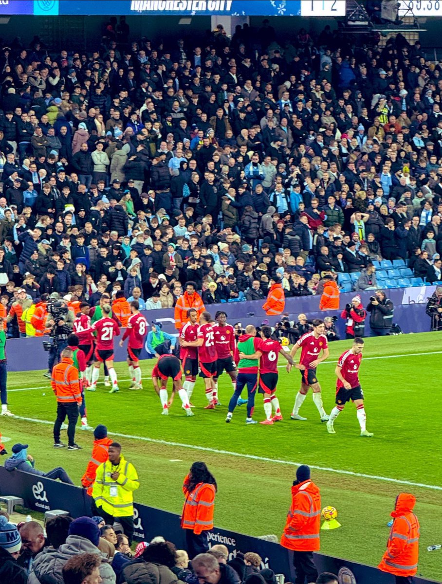 skalajmi8's tweet photo. There is only one team in MANCHESTER and it’s UNITED🤫🤫❤️❤️❤️ https://t.co/4YhdjfHCwG