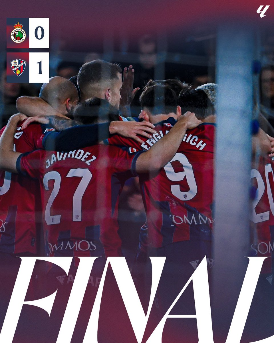 SDHuesca's tweet photo. FINAL | ¡VICTORIAAAA! ¡VICTORIAAAA! ¡VICTORIAAAAAAAA!

¡Tres puntazos en El Sardinero! ¡Ganamos en casa del líder con eficacia y sabiendo sufrir!

⚽️ Soko

¡VAMOS CHAVALES!

0-1 | #RacingHuesca 🔵🔴 https://t.co/UYFMmiAaoo