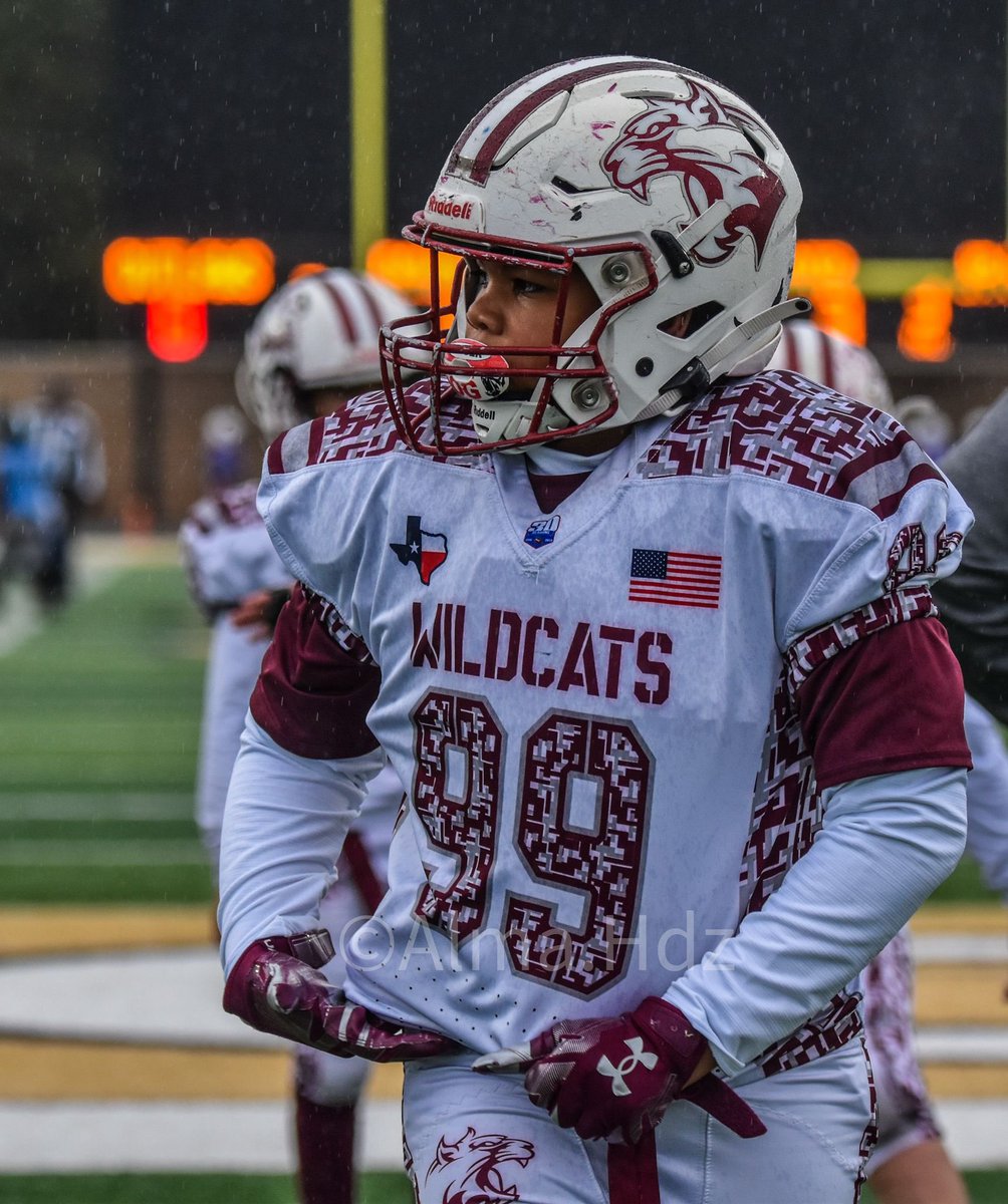 Crysjames05 tweet media