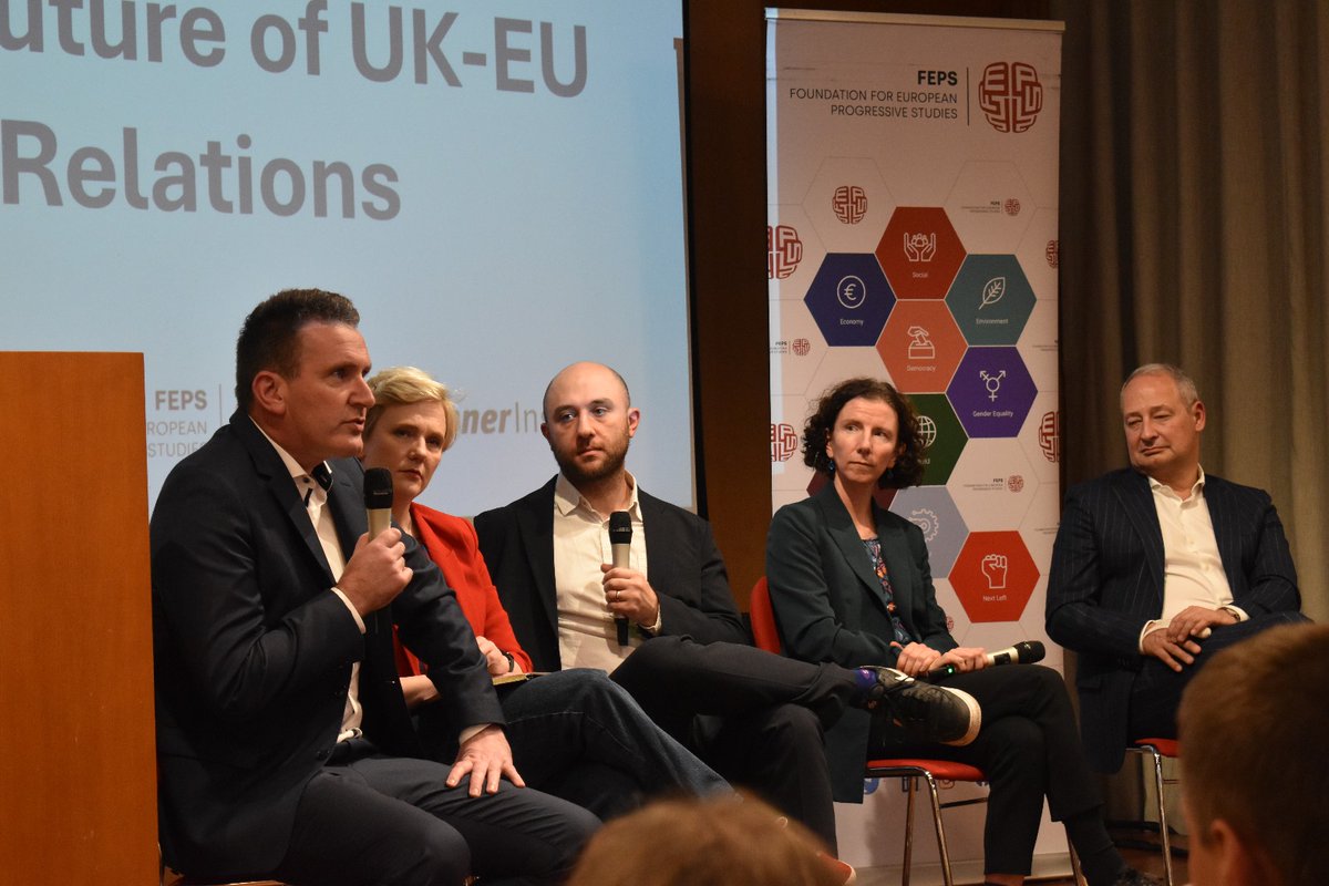 🇬🇧FEPS is in Oxford to celebrate the 10th anniversary of the Oxford Symposium and launch the new book  “The Politics of Polycrisis”!

The Symposium begins with a high-level panel on the future of EU-UK relations about Labour’s historic victory in the 2024 Elections. 🇪🇺🇬🇧

“The