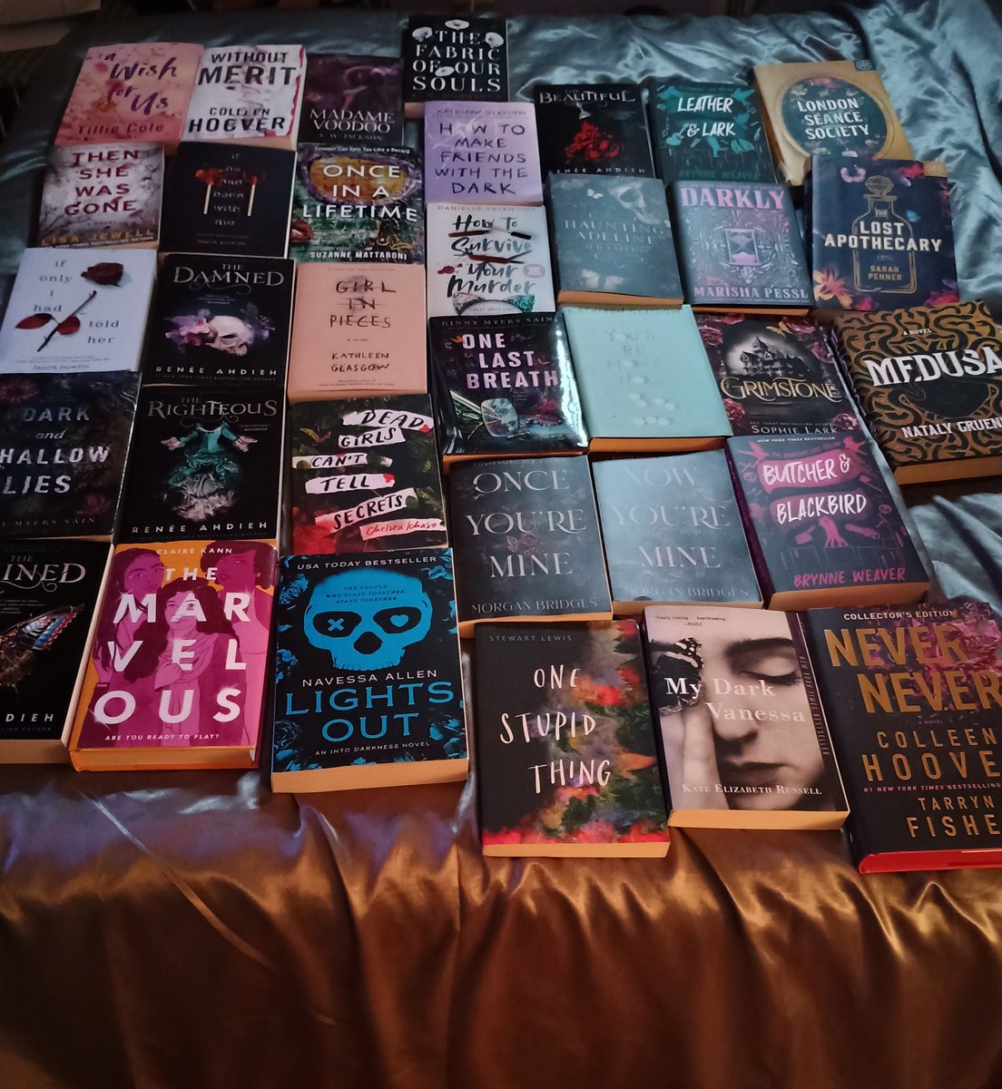 pirateLaLa's tweet image. OOPS!
You all know I have chronic insomnia. The other night I couldn't find anything I wanted to read (despite having entire TO BE READ bookshelf with about 75 books on it.) So I ordered "a few" more from Amazon. Imagine my shock when I got my delivery today. 🤣
#SuchANerd🤓📚