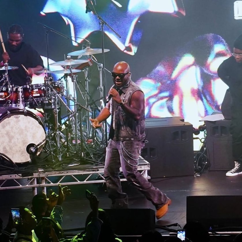 AccraGuyy's tweet photo. King Promise Ending His #TrueToSelfWorldTour๐
๐๐๐๐จ ๐ฉ๐ค๐ช๐ง ๐๐๐๐ฃ ๐๐ง๐๐ฏ๐ฎ & ๐ก๐๐จ๐ฉ ๐ฃ๐๐๐๐ฉ ๐ฌ๐๐จ ๐ ๐ฅ๐๐ง๐๐๐๐ฉ ๐๐ฃ๐๐๐ฃ๐. ๐ก๐ค๐ซ๐ ๐ฉ๐ค ๐ข๐ฎ ๐๐๐ง๐๐ฌ๐ค๐ง๐ ๐๐ฃ๐ ๐ฉ๐๐๐ข ๐ฉ๐๐๐ฉ ๐ข๐๐๐ ๐๐ฉ ๐ฅ๐ค๐จ๐จ๐๐๐ก๐.
- King Promise https://t.co/y9PKbG2PJM