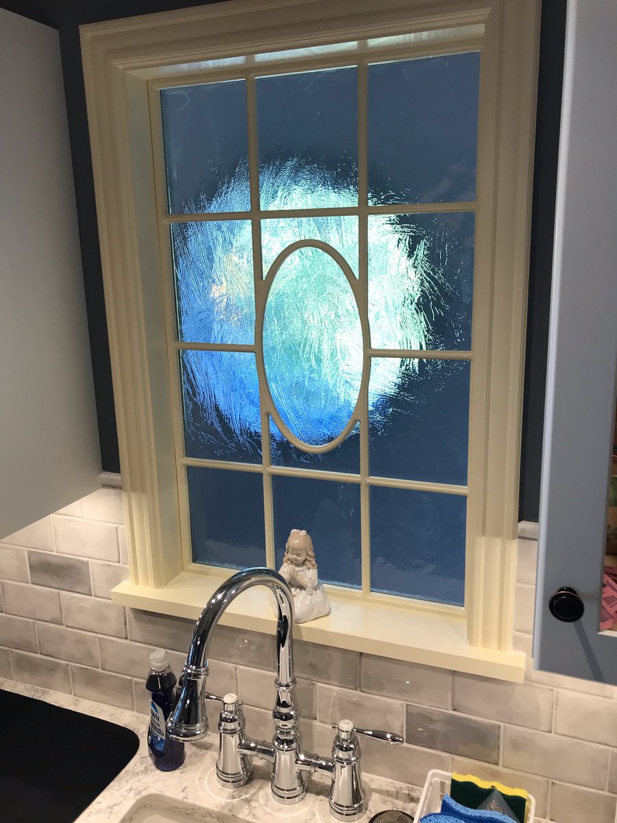 kenny_terhune's tweet image. House signs, Farm signs, Custom window decorations, scroll brackets all madevin house , you think it we probably can do it here @Rogers_Sign  #farm #signs #signshop #Delaware #Milton