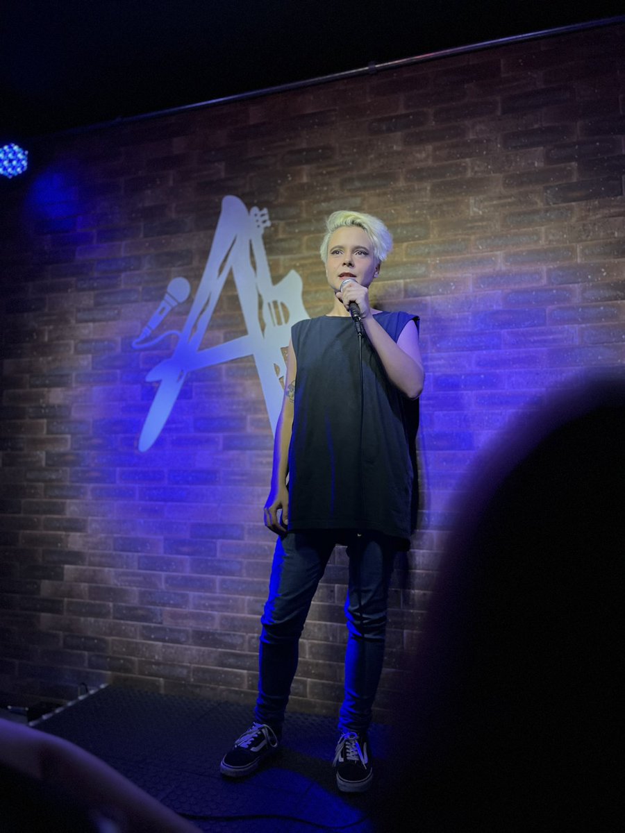 escaroles's tweet photo. mais um show pra conta! 2/x https://t.co/WTRcusGA4J