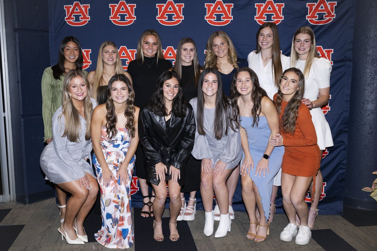 1️⃣8️⃣ @auburnu degrees. 1️⃣ legendary senior class. 🎓

#WarEagle