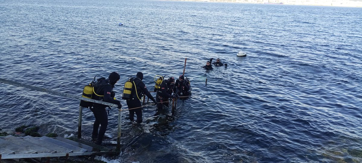 İHH KOCAELİ Su Altı Arama Kurtarma Ekibi olarak sel ve su baskını gibi doğa kaynaklı afetlerde ya da benzer olaylarda, su altı ve su üstü arama kurtarma gerçekleştirmek adına her daim güçlü ve hazır olmak adına bu haftada DEĞİRMENDERE / DESSAT ta tecrübe dalış eğitimine katıldik.