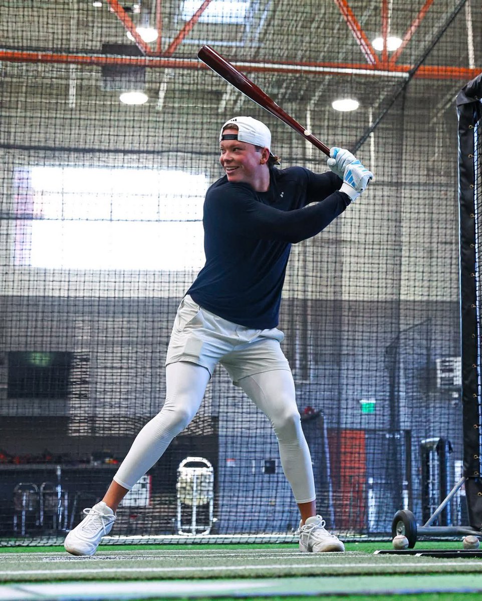 cowboysbldorang's tweet photo. • @orioles Home for the Hollidays 

-Jackson Holliday 

#baseball | #GoPokes | #okstate | #cowboys | #cowboysbleedorange | #oklahoma | #oklahomastateuniversity | #oklahomastate | #college | #collegebaseball | #big12 | #big12baseball | #boonepickens | #obrate | #obratestadium | #meetmeatobrate | #orioles | #baltimore 
#stillwaterok | #stilly |#stw| #stillwater | #jacksonholliday |