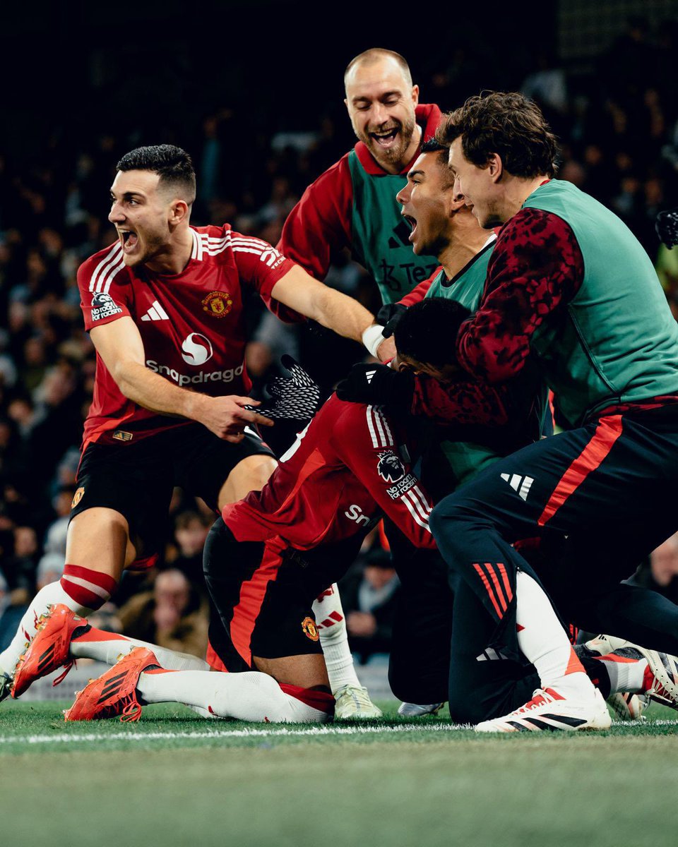 DalotDiogo's tweet photo. Thanks for sticking by us recently Reds, enjoy tonight. Top support as always. https://t.co/sTc90vyFsz