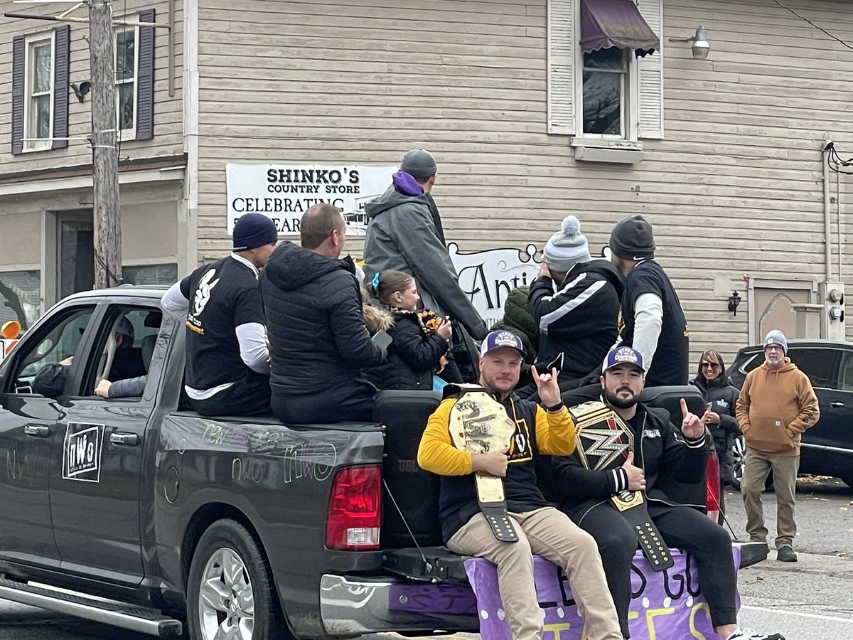 AvonStuServices's tweet photo. Historic parade in Avon today.  Another great day to be an Eagle! https://t.co/ZQW7syUgjb