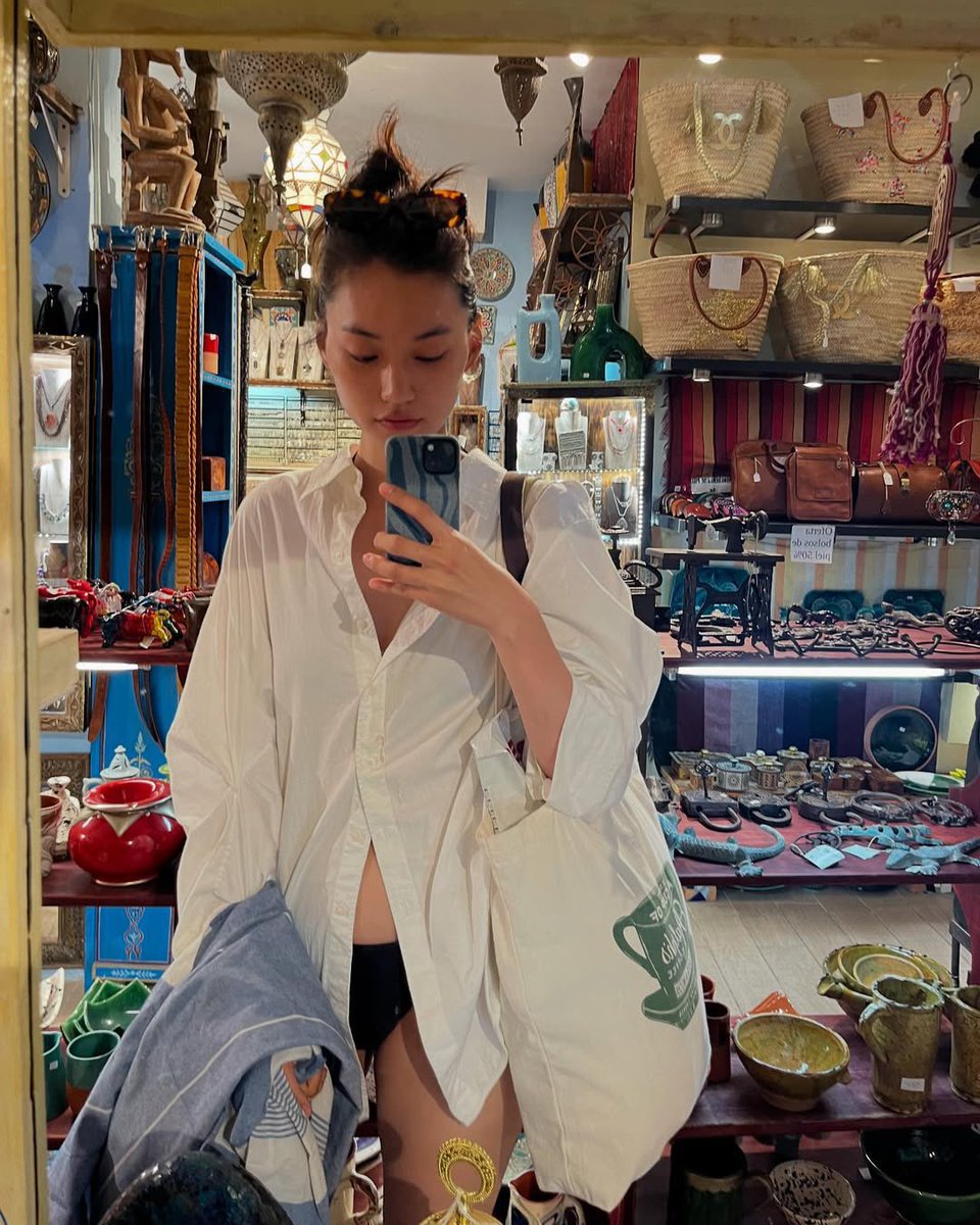 hourly doyeon tweet media