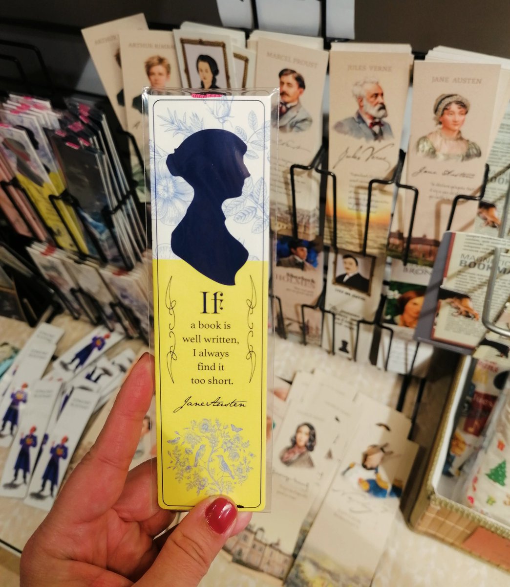sitiojaneausten's tweet photo. Precioso #marcapaginas de #JaneAusten visto en @furetdunord #Lille
#regalos #compras #shutupandtakemymoney #gifts #merchadising #cucadas #cosaschulas
https://t.co/BLbeXsMVET https://t.co/tS4XWoyvzZ