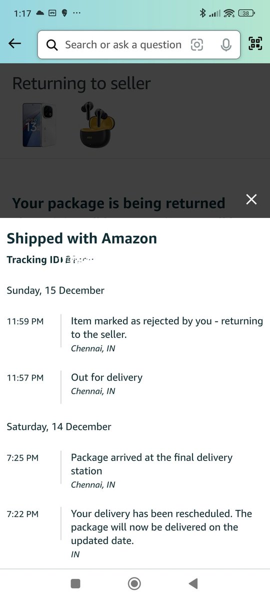 S_Prakash_'s tweet photo. Why it says I did not accept it. Also this is prebooked order. Iam loosing all the prebook benefits from #iQOO13 @Vivo_India as well. Just because of the delivery mess I am loosing money on interest to bank and loosing prebook benefits as well. https://t.co/xPG0PaBb3z