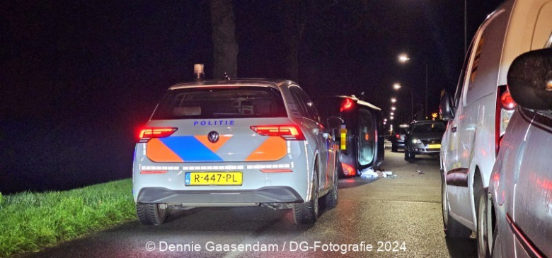 Auto over de kop in Wildervank, rijbewijs ingenomen