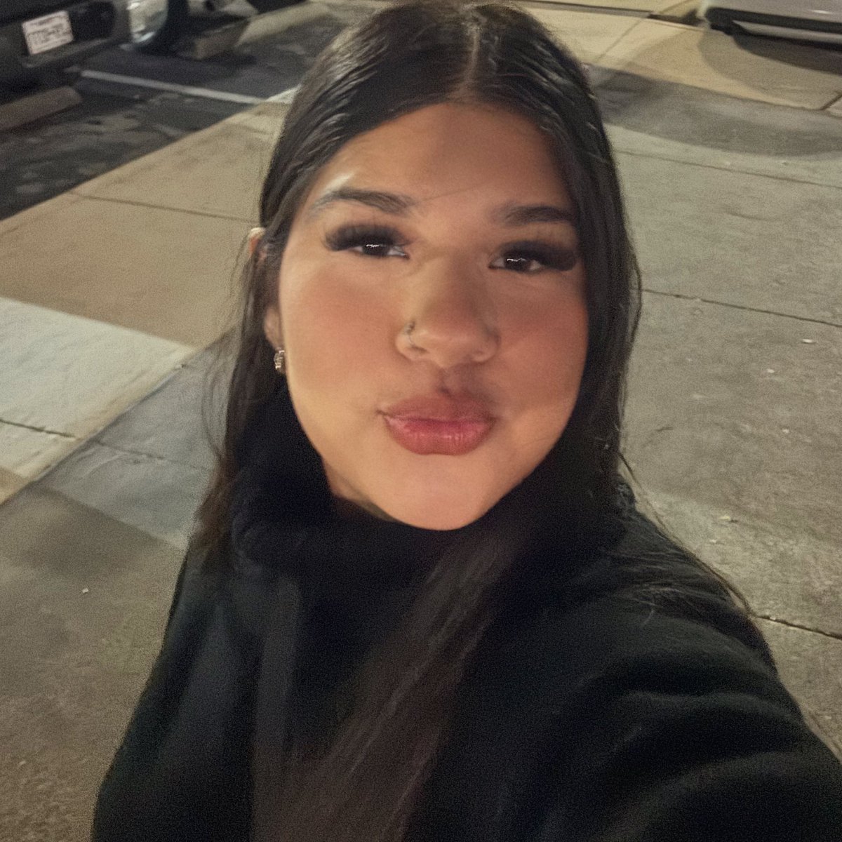 loveeninaaaa's tweet photo. 🦋 https://t.co/y3M7ejGnI1