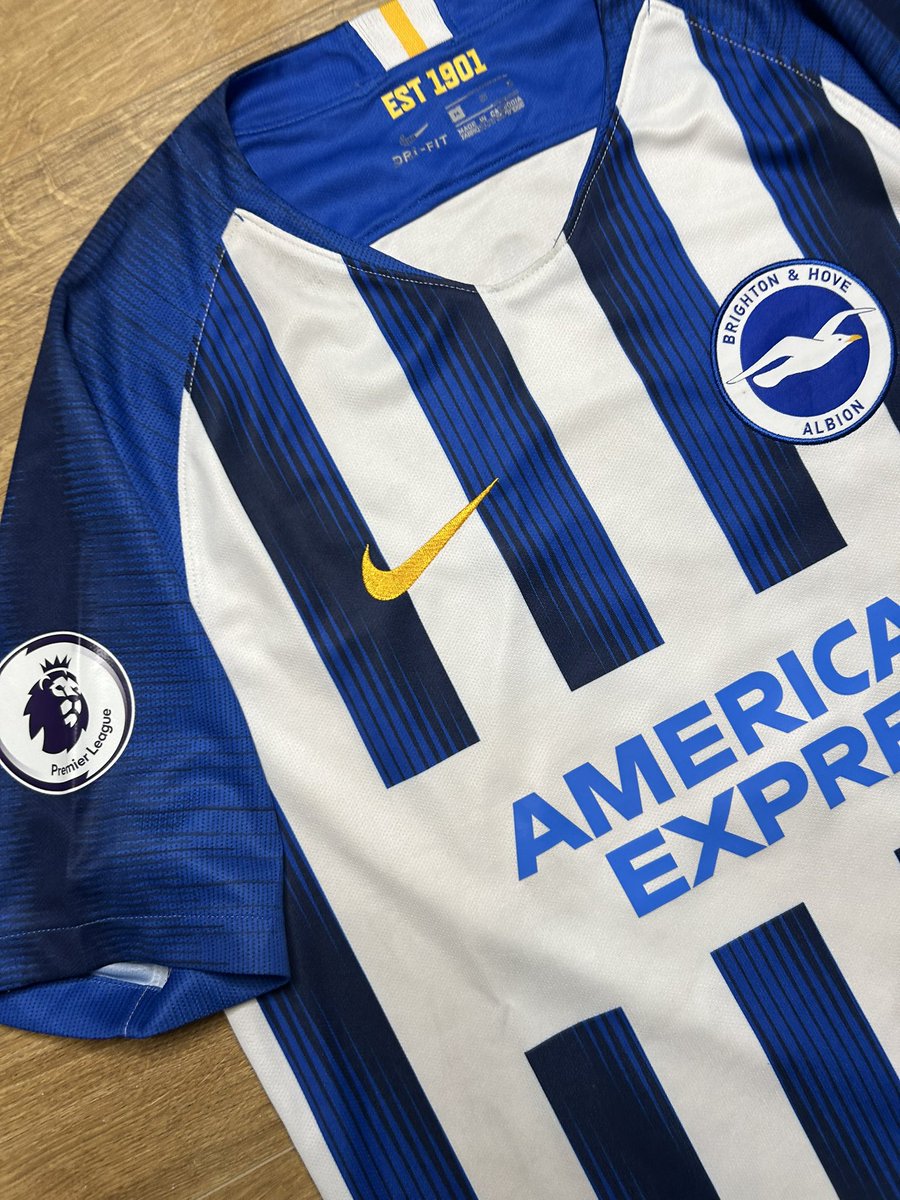 klopp_1's tweet image. Brighton stock is live!🎉

ebay.co.uk/usr/1klopp_shop

After today’s shocking result, cheer yourself up with an early Christmas present🔥

Giveaway coming very shortly…👀