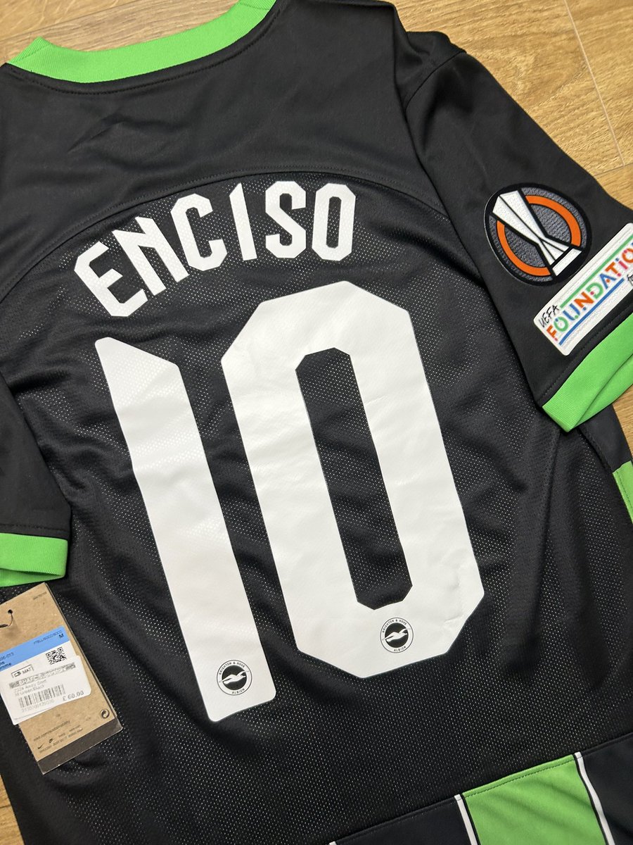 klopp_1's tweet image. Brighton stock is live!🎉

ebay.co.uk/usr/1klopp_shop

After today’s shocking result, cheer yourself up with an early Christmas present🔥

Giveaway coming very shortly…👀