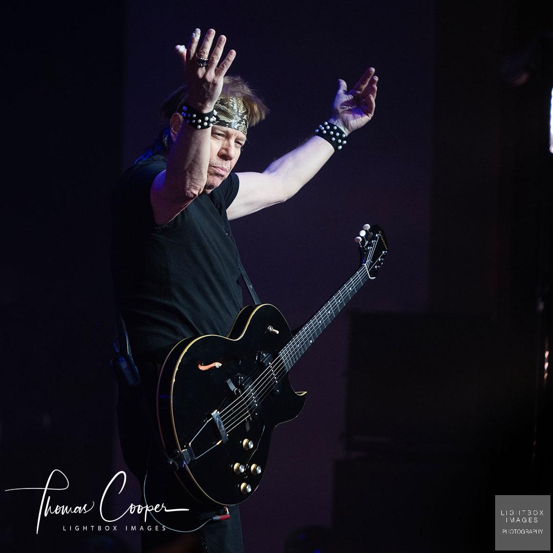 Thomas Cooper tweet media